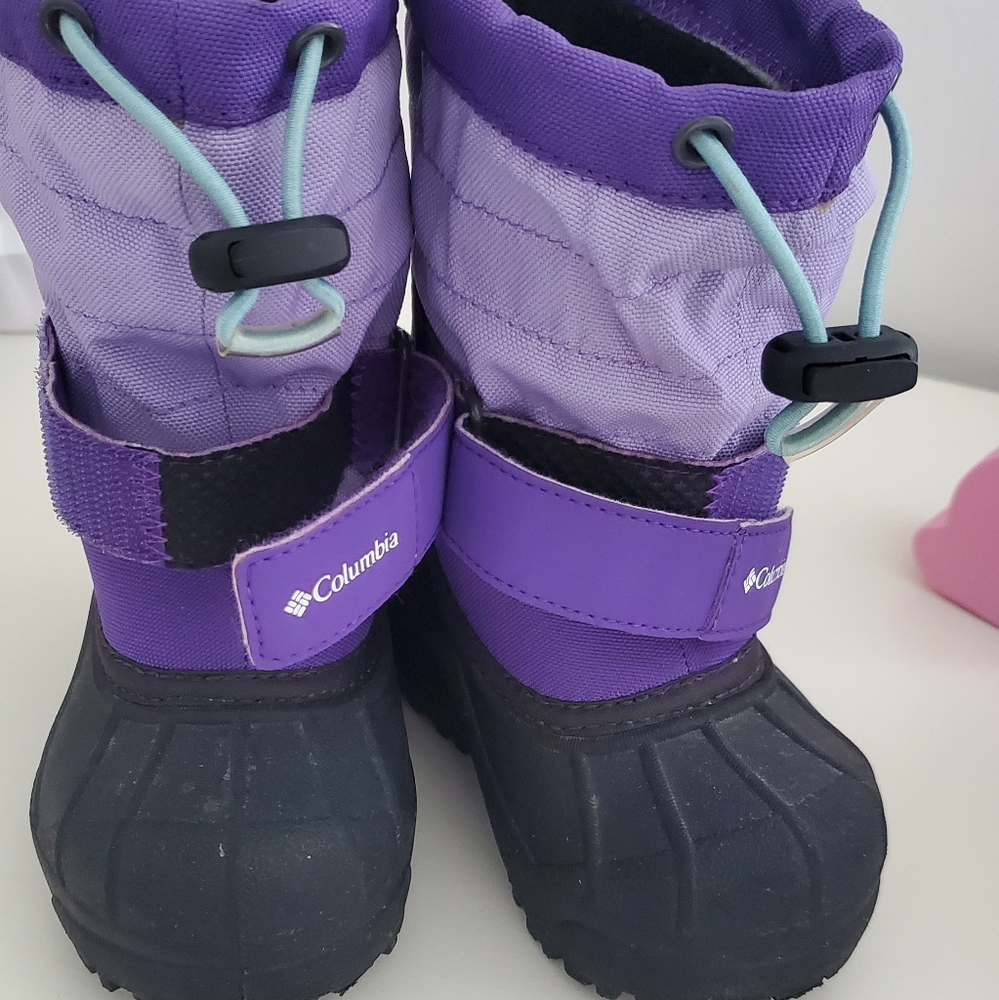 Columbia  Snow Boots size 7 Toddler